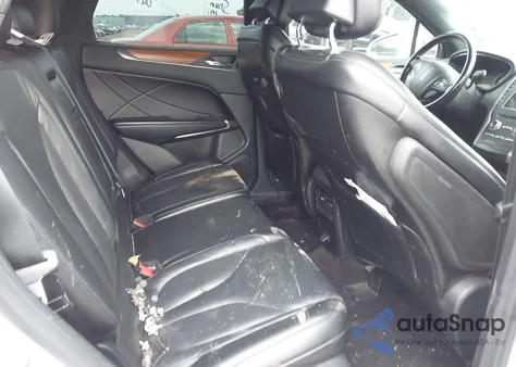 2018 Lincoln Mkc Select z USA, uszkodzony, nr VIN 5LMCJ2D93JUL04246